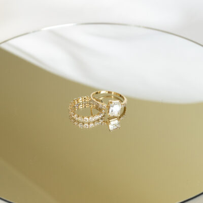 Pierścionek złoty wysadzany cyrkoniami obrączka Endless