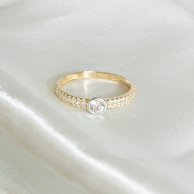 Pierścionek złoty z cyrkoniami Zarela