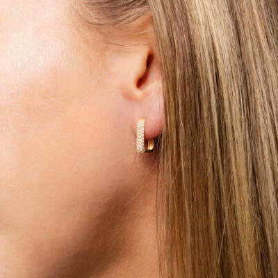 Kolczyki złote z cyrkoniami na zapięciu angielskim